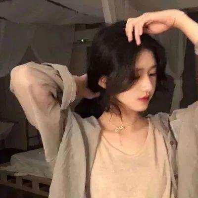 与鲨同泳